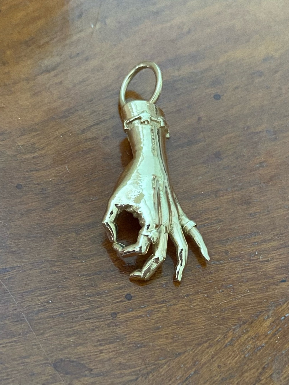 Maura Green 14K yellow gold "Gyan Mudra" Ladyfinger Pendant
